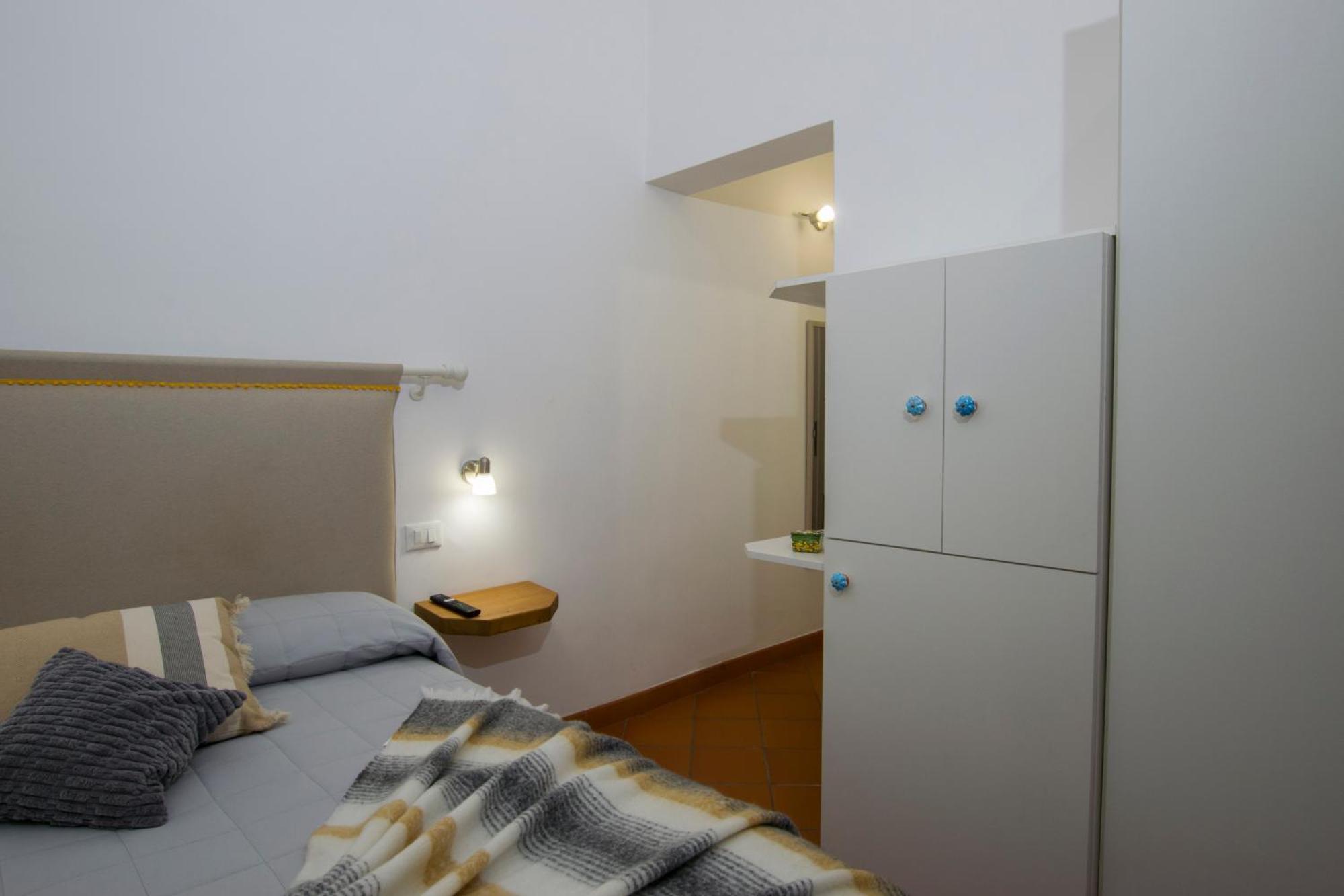 טראסיני Capo Rama Suites & Rooms מראה חיצוני תמונה