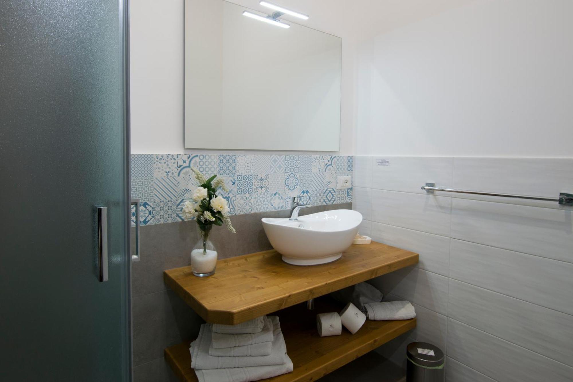 טראסיני Capo Rama Suites & Rooms מראה חיצוני תמונה