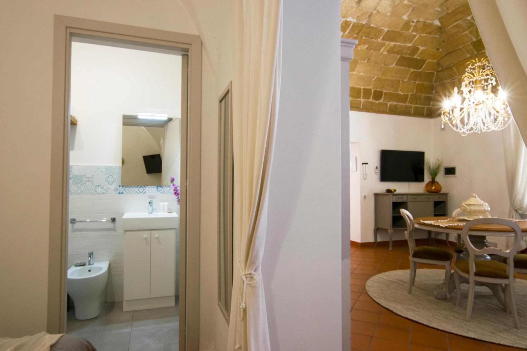 טראסיני Capo Rama Suites & Rooms מראה חיצוני תמונה